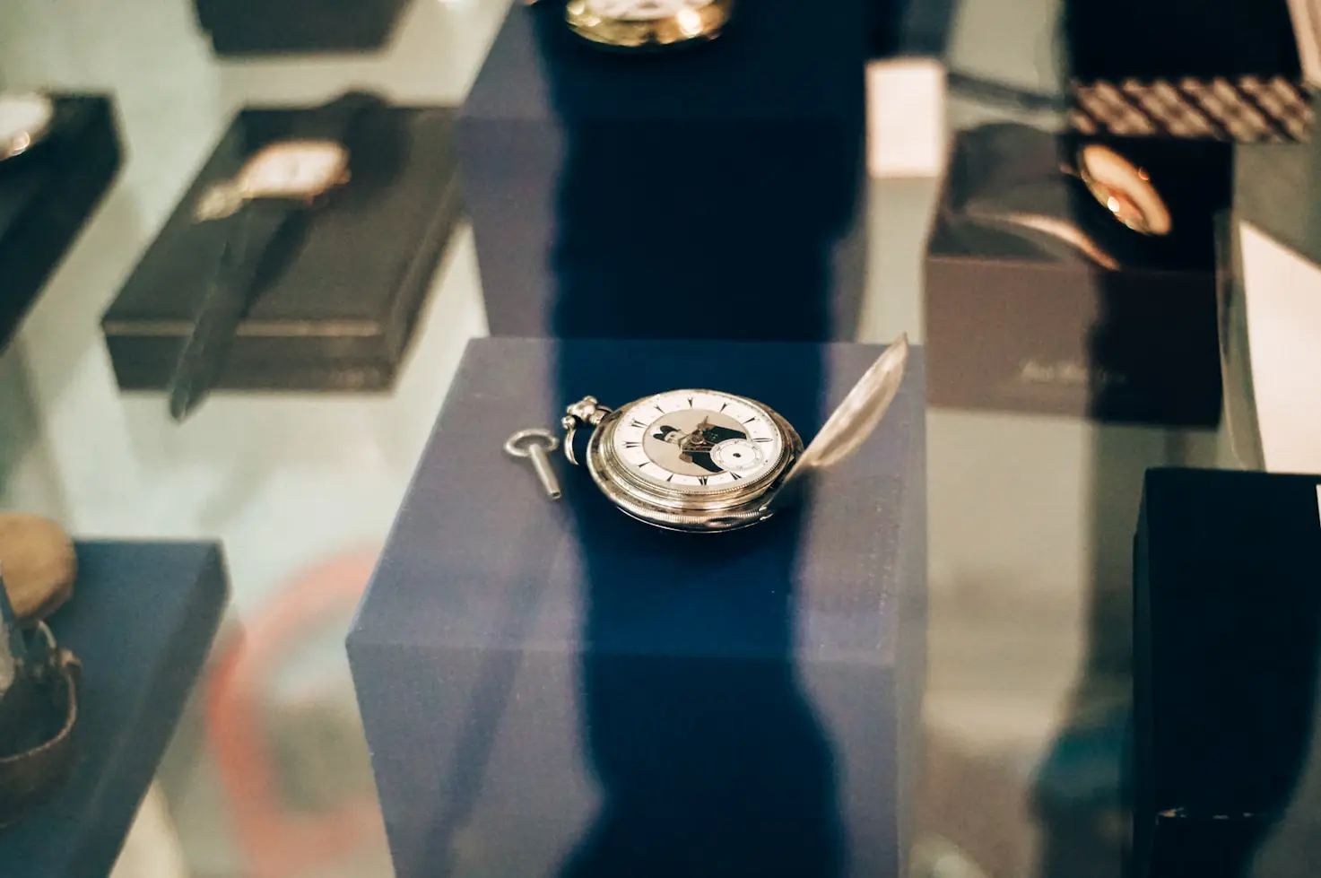 Vintage pocket watch on display illustrating the renewed popularity of collectible pocket watches among enthusiasts and collectors