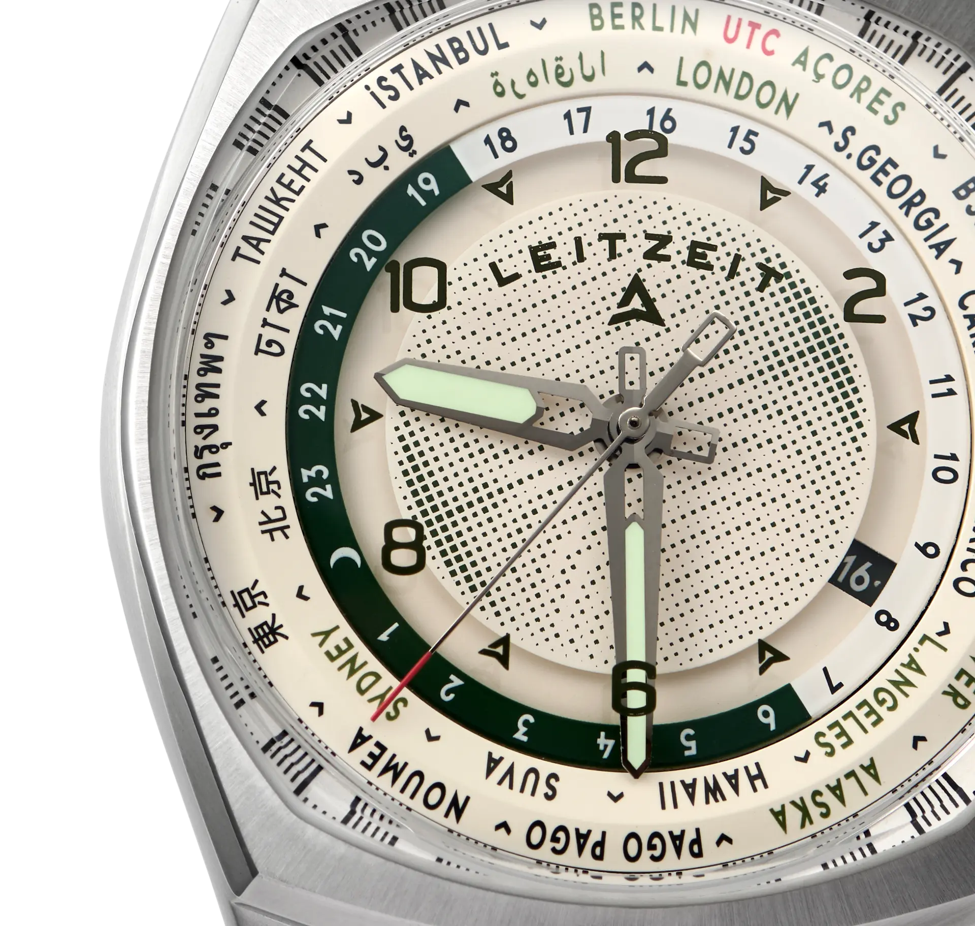 Axis Mundi Worldtimer Terra Beige dial with 24 time zones and world city ring